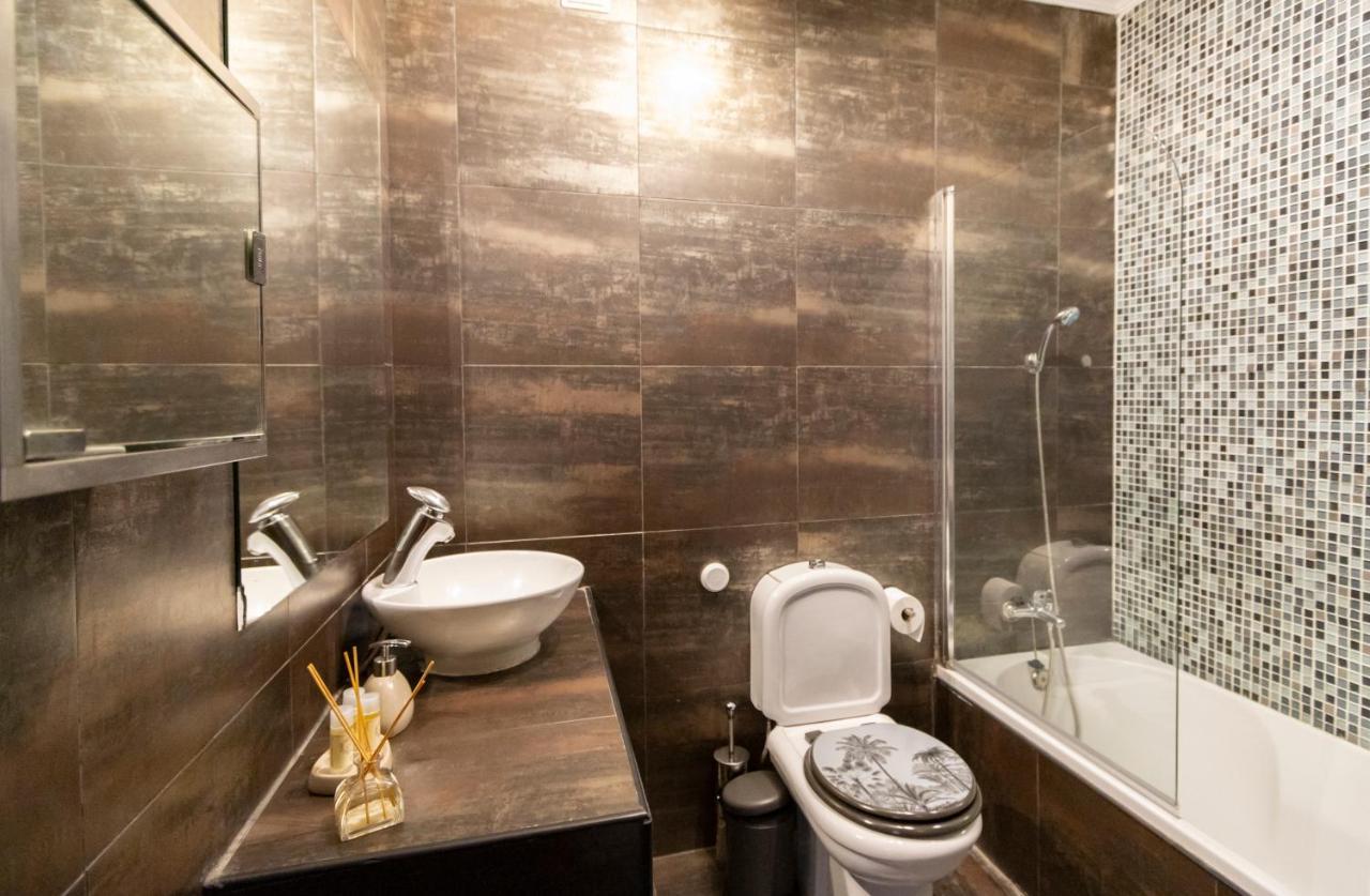 Spaceful Apartment In Албуфейра Экстерьер фото
