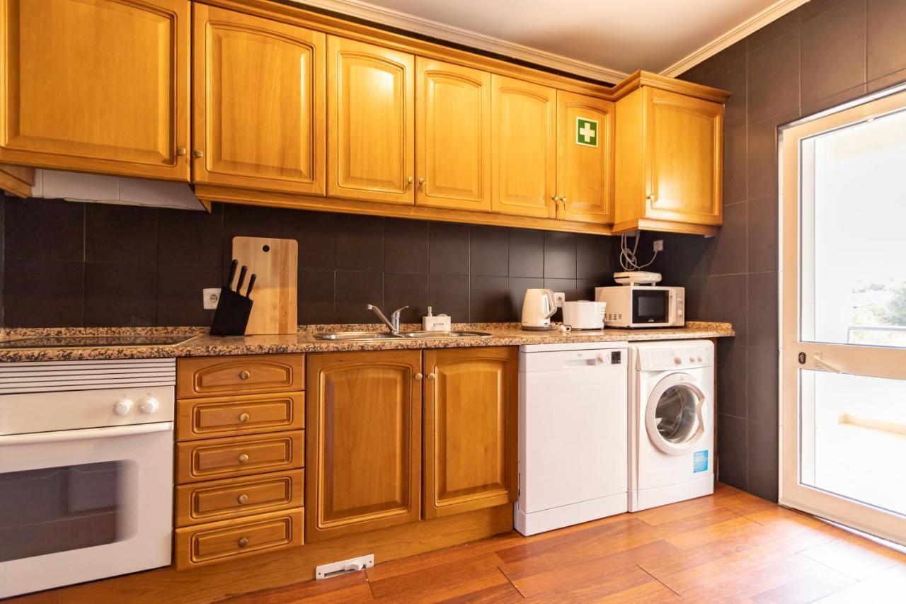 Spaceful Apartment In Албуфейра Экстерьер фото